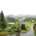 アパート Modern In With Vineyards