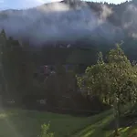 アパート Modern In With Vineyards