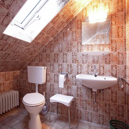 Modern In With Vineyards *