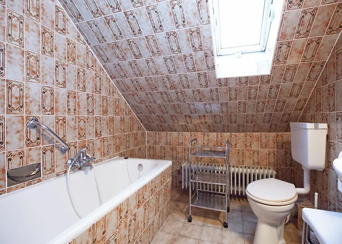 Modern In With Vineyards *