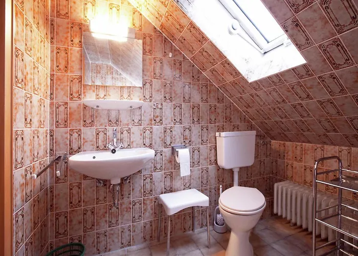 Modern In With Vineyards 公寓 *