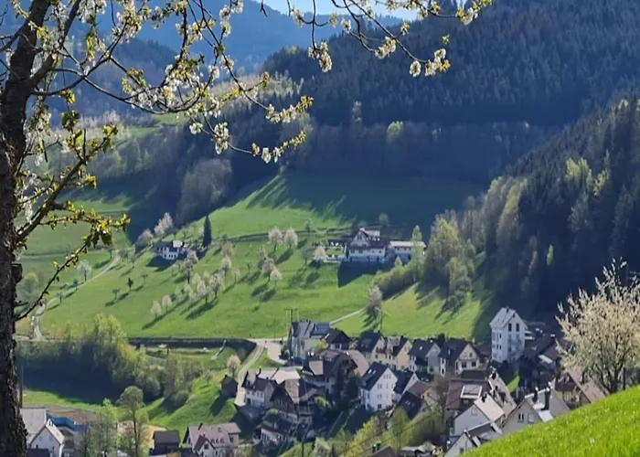 Modern In With Vineyards 公寓 *