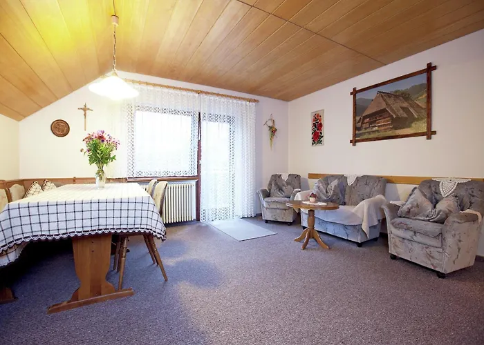 Modern In With Vineyards 公寓 *